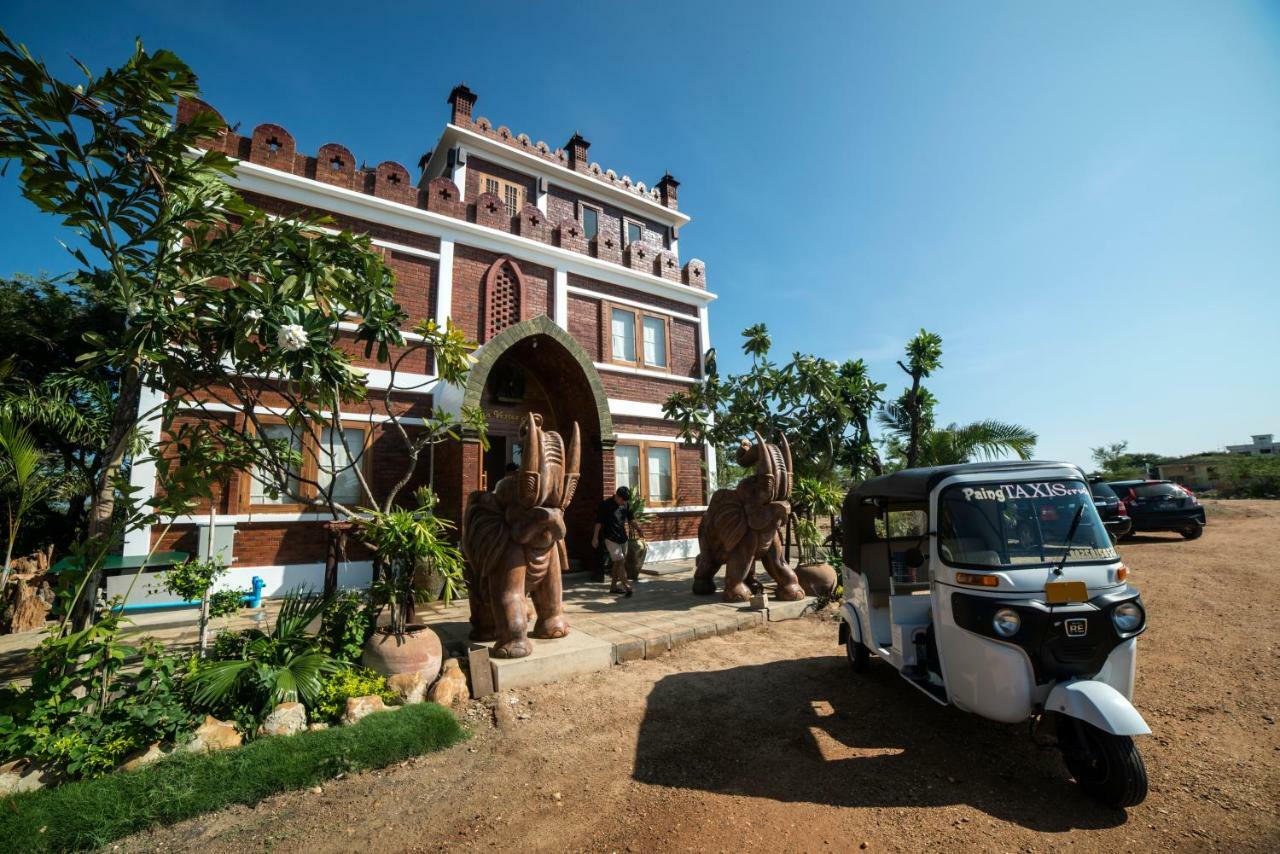 Bagan Vertex Hotel Exteriör bild